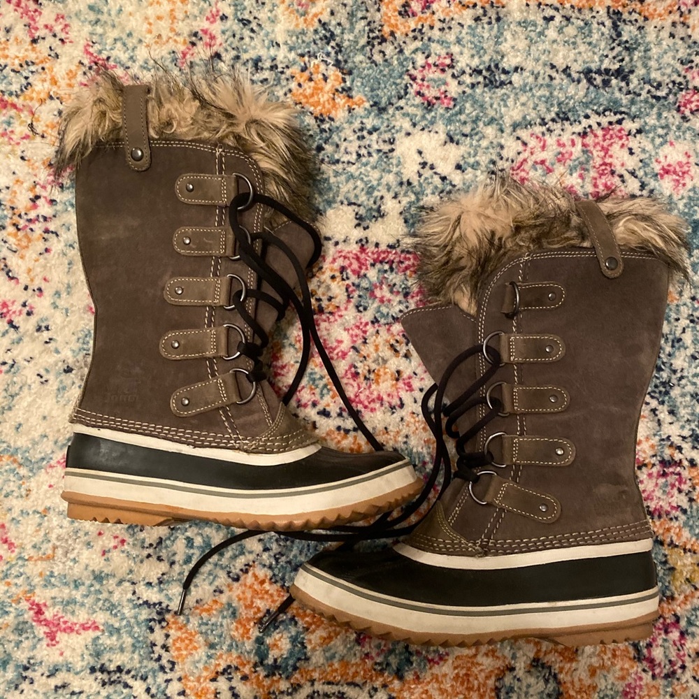 Sorel Joan of the Artic boot